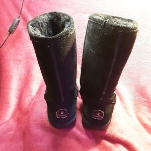 Bearpaw Black Suede Boots